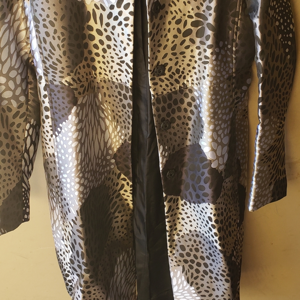 jacket - Picture 2 of 2